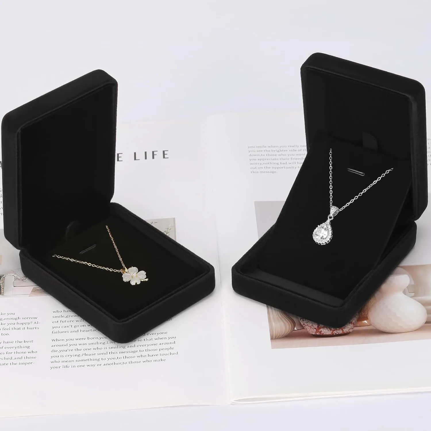 2 Pieces Metal Velvet Necklace Pendant Gift Box, Small Jewellry Storage Display Case for Women for Wedding Engagement Birthday Anniversary (Black)