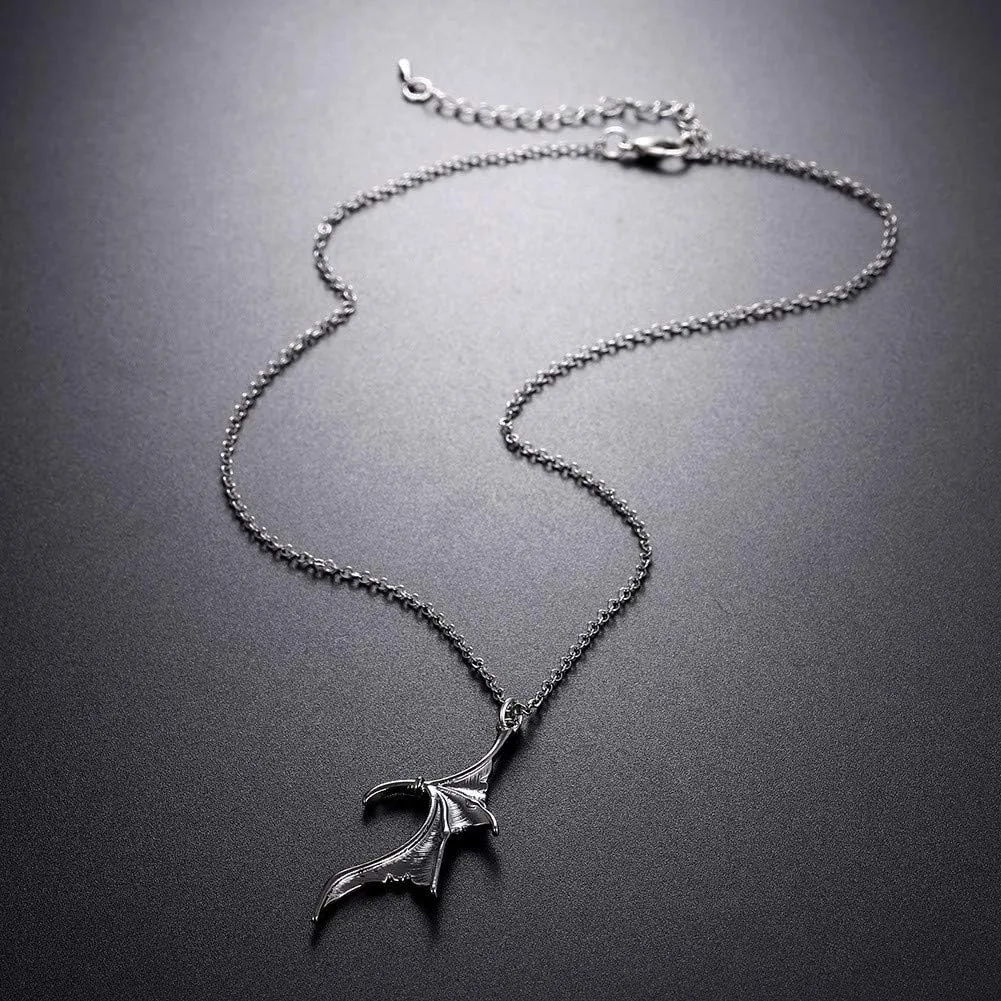 Couple Necklace for 2 Matching Love Heart Necklace BFF Best Friends Friendship Necklace for Women Men Halloween Bat Wing Necklace Jewelry Gift
