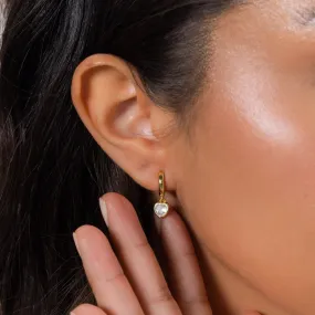 Elegant Diamond Heart Drop Huggie Earrings - Sparkling and Lightweight Jewelry for Everyday Glamour