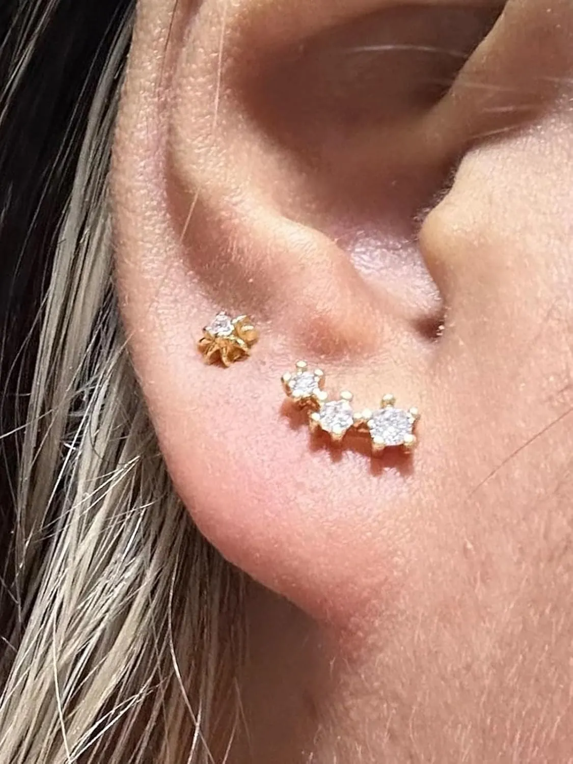 MODRSA Silver Gold Cartilage Earring for Women Hypoallergenic Flat Back Earrings Threadless Helix Earring Tragus Studs 6mm Cartilage Jewelry Flatback Surgical Steel Butterfly Heart Earrings for Women